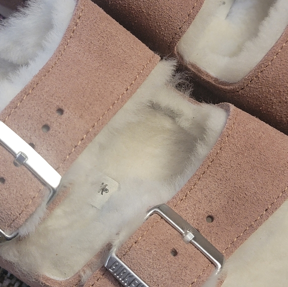 Birkenstock Arizona Shearling Lined Sandal - Picture 4 of 9